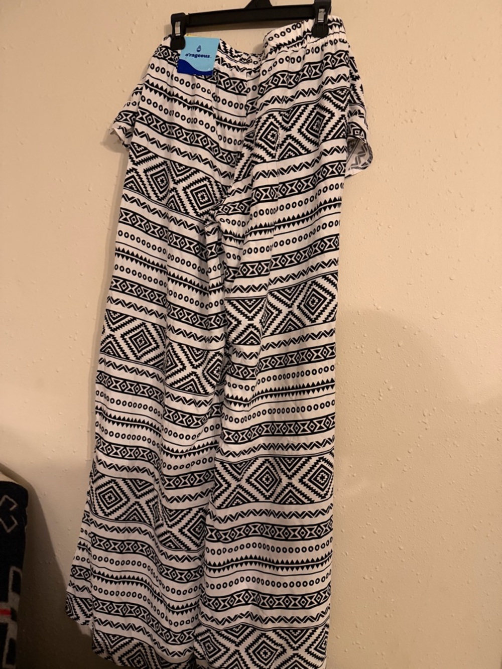 Black & White Geometric pants